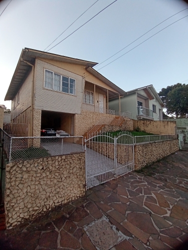 Casa com perfil para investimento, Bairro Guadalupe, Lages SC.