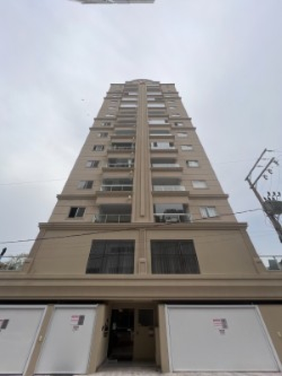 Residencial Chateau Saint Michel, Meia Praia, Itapema SC.