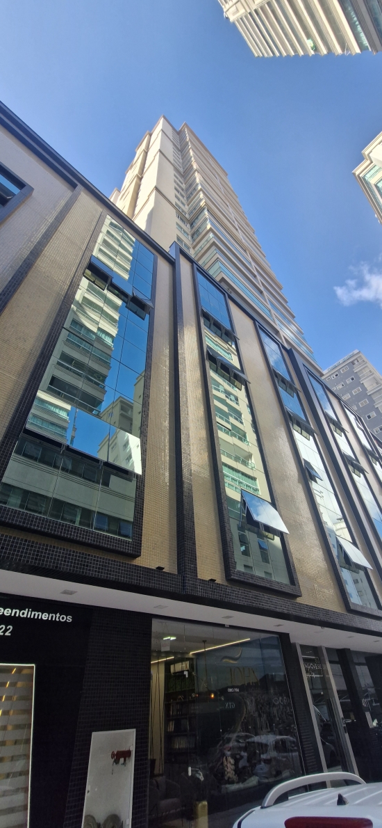 Residencial Sangiovese, Meia Praia, Itapema SC.